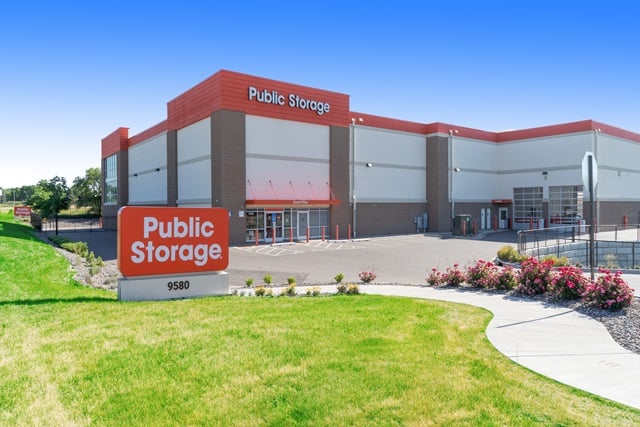 25 x 10 Public Storage: Self Storage Unit in Maple Grove, Minnesota