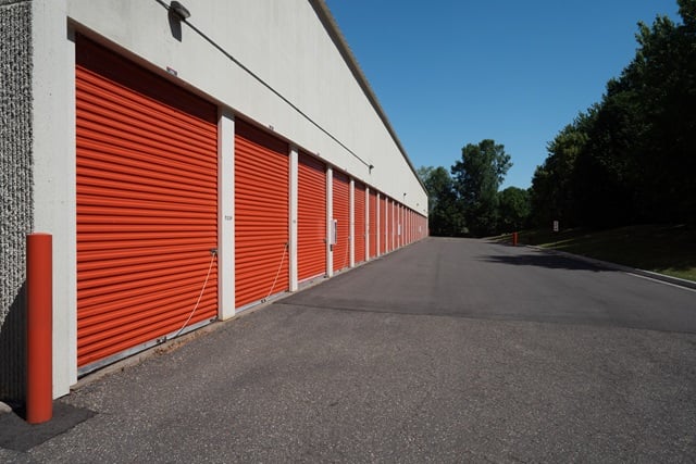 25×10 Public Storage: Self Storage Unit in Maple Grove, MN 9580 Zachary Lane N Maple Grove, Minnesota 2