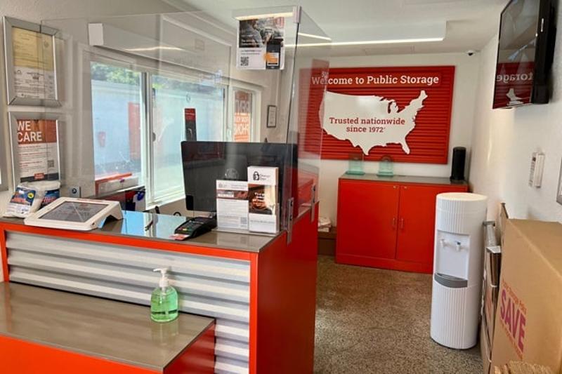 Public Storage