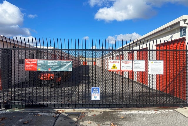 Public Storage  475 Tully Road in San Jose, CA