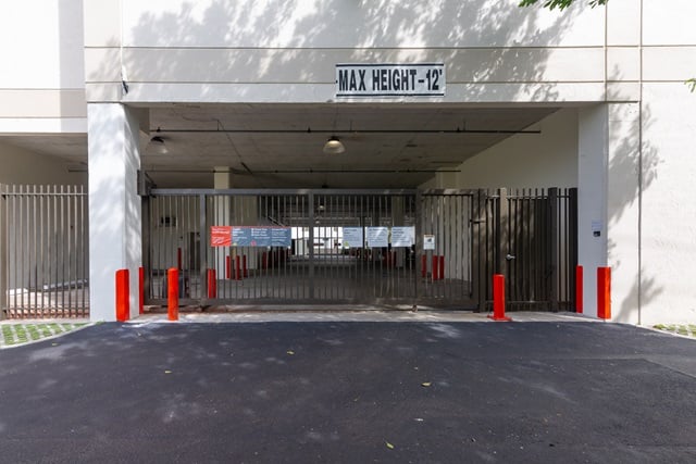 Self Storage Unit in Miami, Florida 3