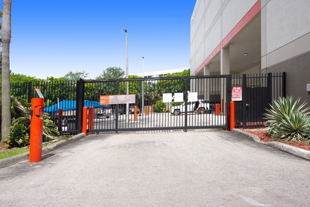 Self Storage Unit in Hialeah, Florida 3