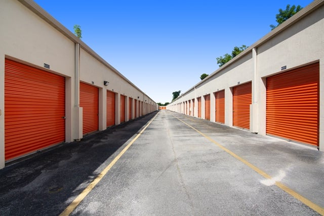 25×12 Self Storage Unit in Miami, FL 13655 SW 42nd St Miami, Florida 2