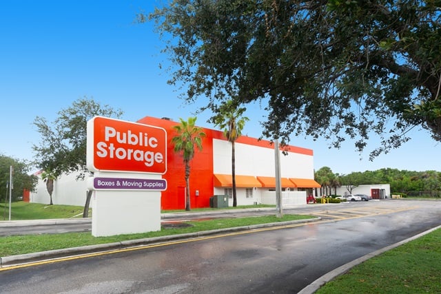 Pompano Beach FL Self Storage Near 801 E Sample Road 1 844 726