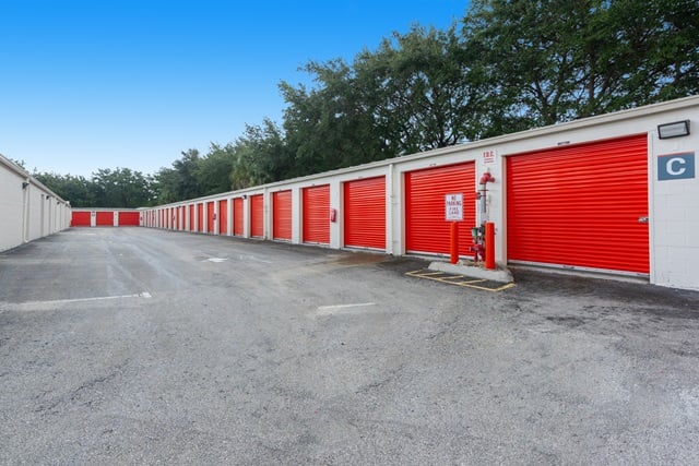 Self Storage Unit in Tamarac, Florida 1