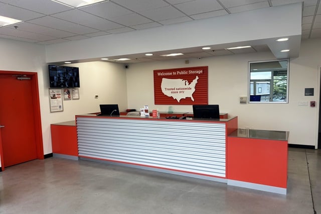 Public Storage in Owings Mills, MD  10728 Reisterstown Road 3