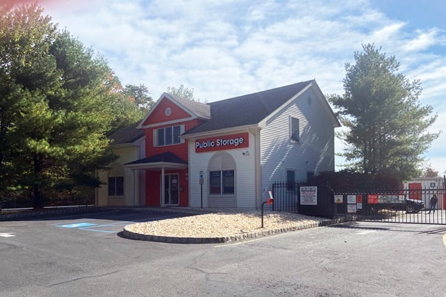 20×10 Public Storage: Garage in Brick, NJ 935 Burnt Tavern Road Brick, New Jersey