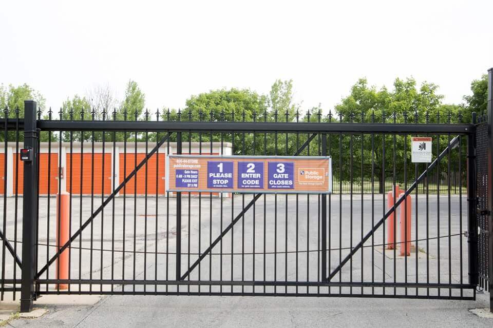 Public Storage  3120 VIMY RIDGE DRIVE in Joliet, IL