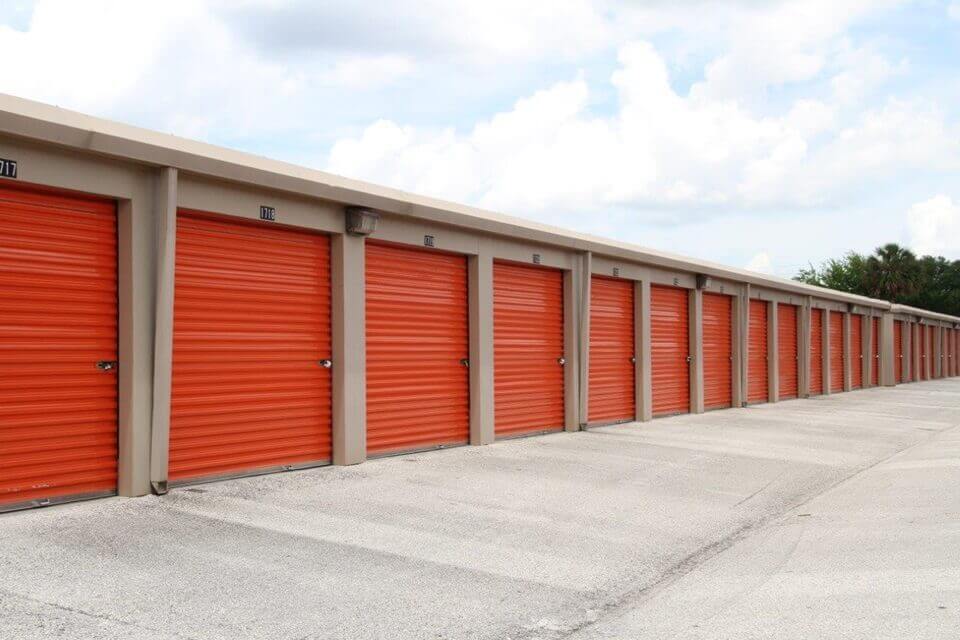 10×25 Public Storage: Parking Lot in Jacksonville Beach, FL 1200 Shetter Ave Jacksonville Beach, Florida 2