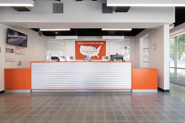 Self Storage Unit in Westlake Village, California 2