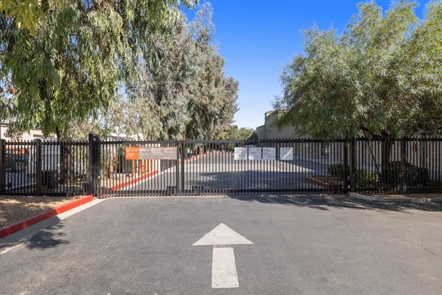 Self Storage Unit in Westlake Village, California 3