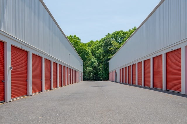 20×7 Public Storage: Parking Lot in Miller Place, NY 922 Route 25A Miller Place, New York 2