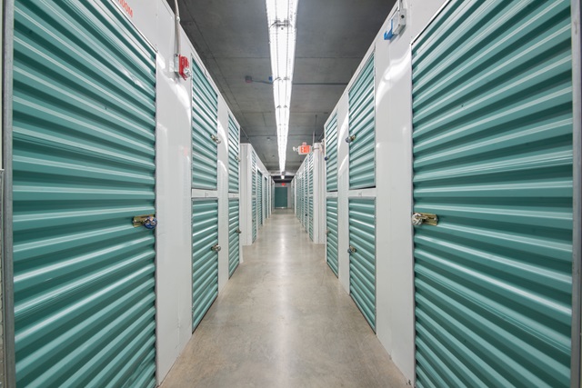 Property 1642 image number 1