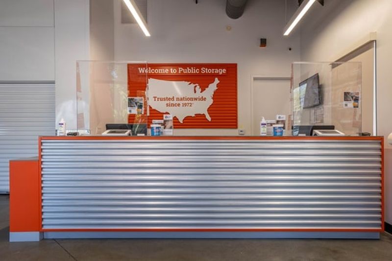 Property 1651 image number 2