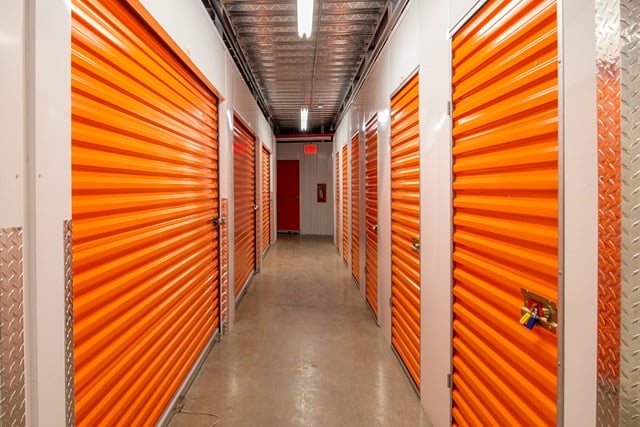 Public Storage in Queens Village, NY  220-02 Jamaica Ave 2