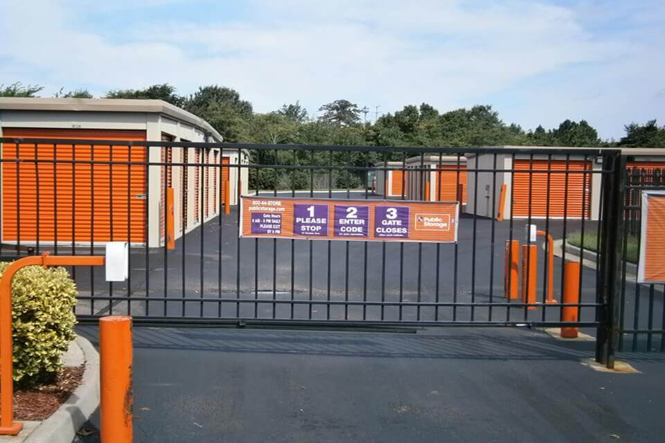 Public Storage  854 Widgeon Road in Norfolk, VA
