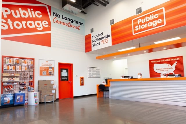 Property 1674 image number 2