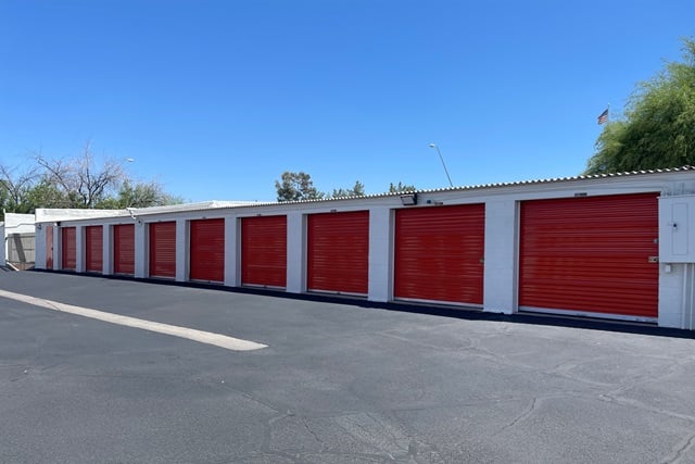 20×10 Parking Lot in Mesa, AZ 2640 S Alma School Rd Mesa, Arizona 2