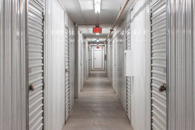 Public Storage in Scottsdale, AZ  8122 E Paradise Lane 2