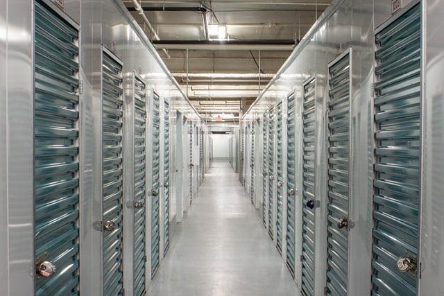 Public Storage in Phoenix, AZ  1949 E Camelback Rd #21 2