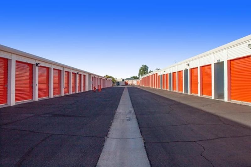 Phoenix Mini Storage Phoenix, AZ, Self-Storage Near 1954 W Union Hills Drive | 623-208-5850 ...