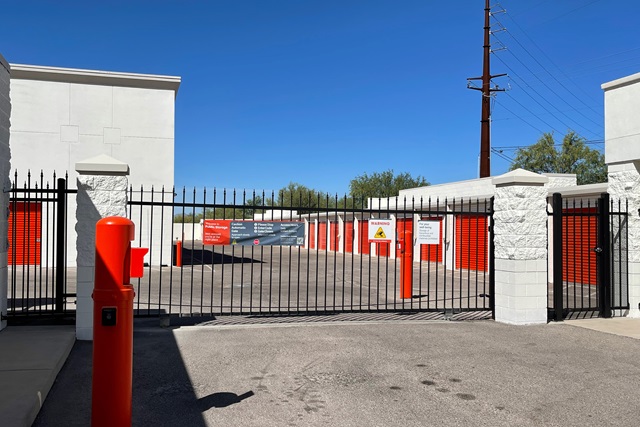 Property 1686 image number 3