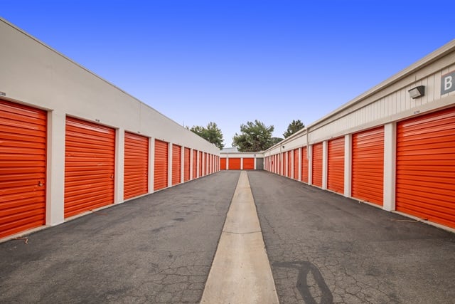 Property 1693 image number 1