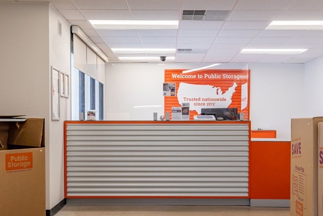 Property 1693 image number 2