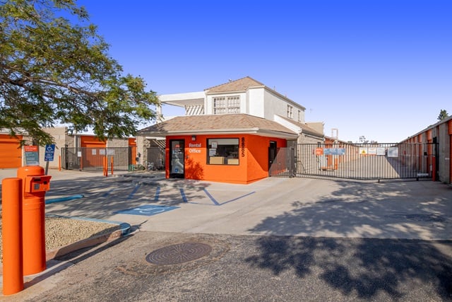 Property 1694 image number 3