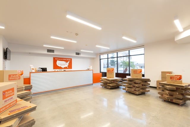 Property 1696 image number 2