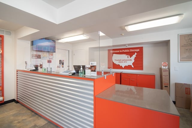 Property 1697 image number 2