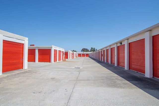 Property 1699 image number 1