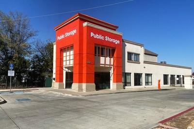 Public Storage
