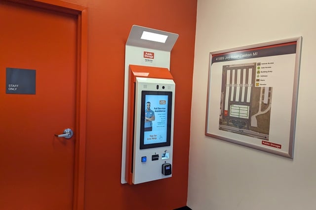 Property 1708 image number 2