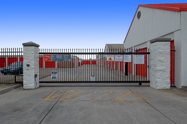 Public Storage 1625 Main Street in Oakley, CA