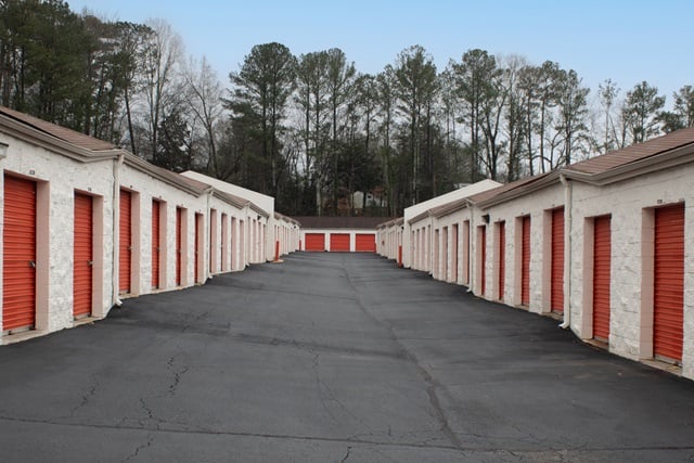 20×10 Public Storage: Garage in Roswell, GA 475 Horton Drive Roswell, Georgia 2