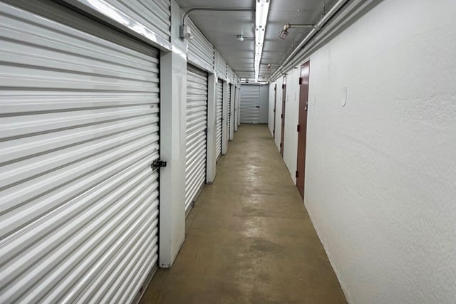 Self Storage Unit in Wheaton, Illinois 1