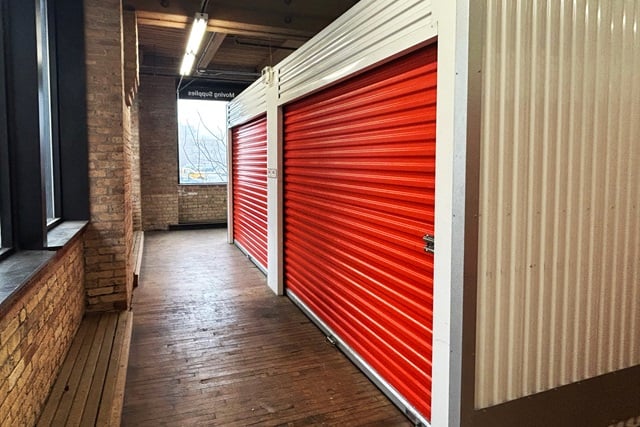 Public Storage in Chicago, IL  947 W Van Buren St 2