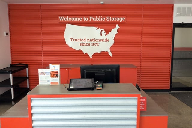 Property 1741 image number 2