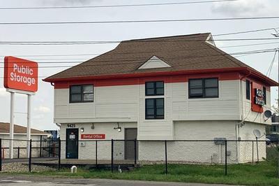 Property at 08074 - Castleton / Corporate Dr.                 