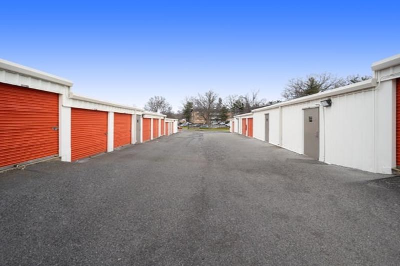 Public Storage - Photo 2