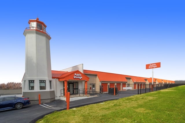 Gaithersburg, MD, SelfStorage Near 19900 Goshen Road 18447264531