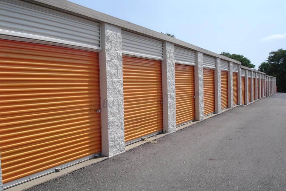 20×12 Public Storage: Parking Lot in Shelby Township, MI 2100 W Utica Road Shelby Township, Michigan 2