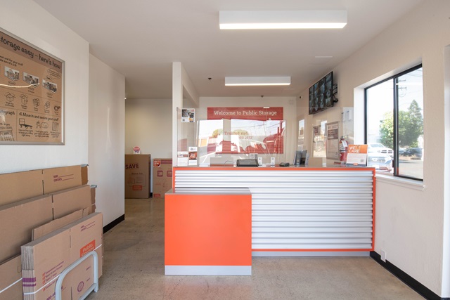 30×10 Garage in Sacramento, CA 801 57th Street Sacramento, California 3
