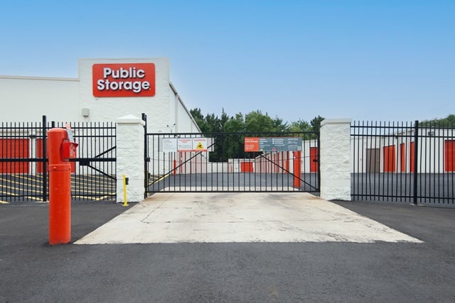 Public Storage 612 Haddonfield Berlin Road in Cherry Hill, NJ