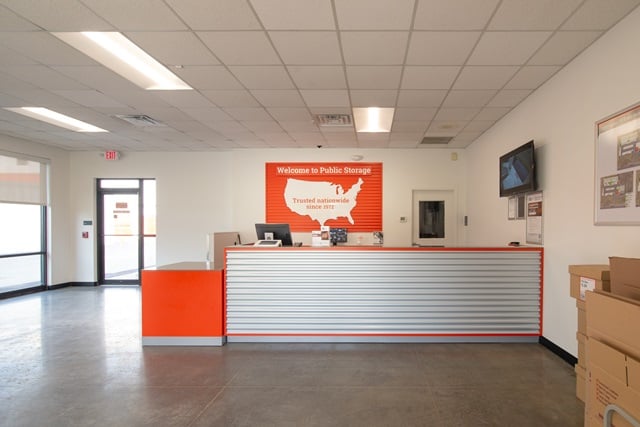 Property 1778 image number 2