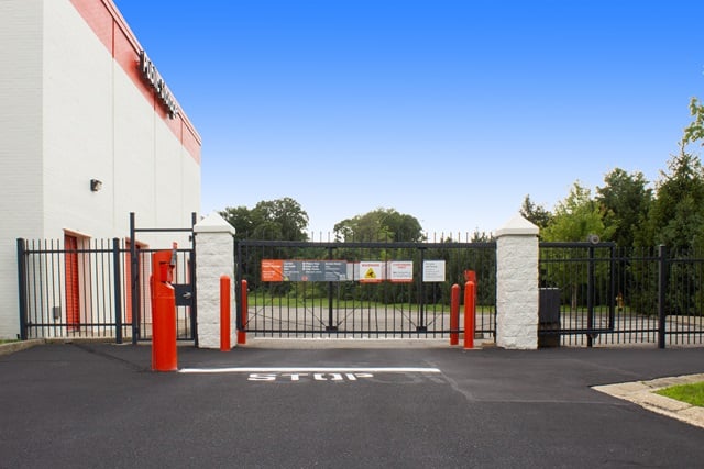 Property 1785 image number 3