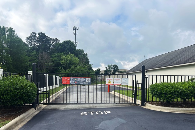 Property 1792 image number 3