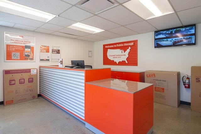 Property 1797 image number 2