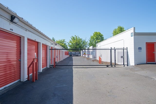 Public Storage  11160 SW Allen Blvd in Beaverton, OR